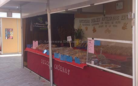 Artevera Dulces Caseros en el Mercado de Pasarn de la Vera.